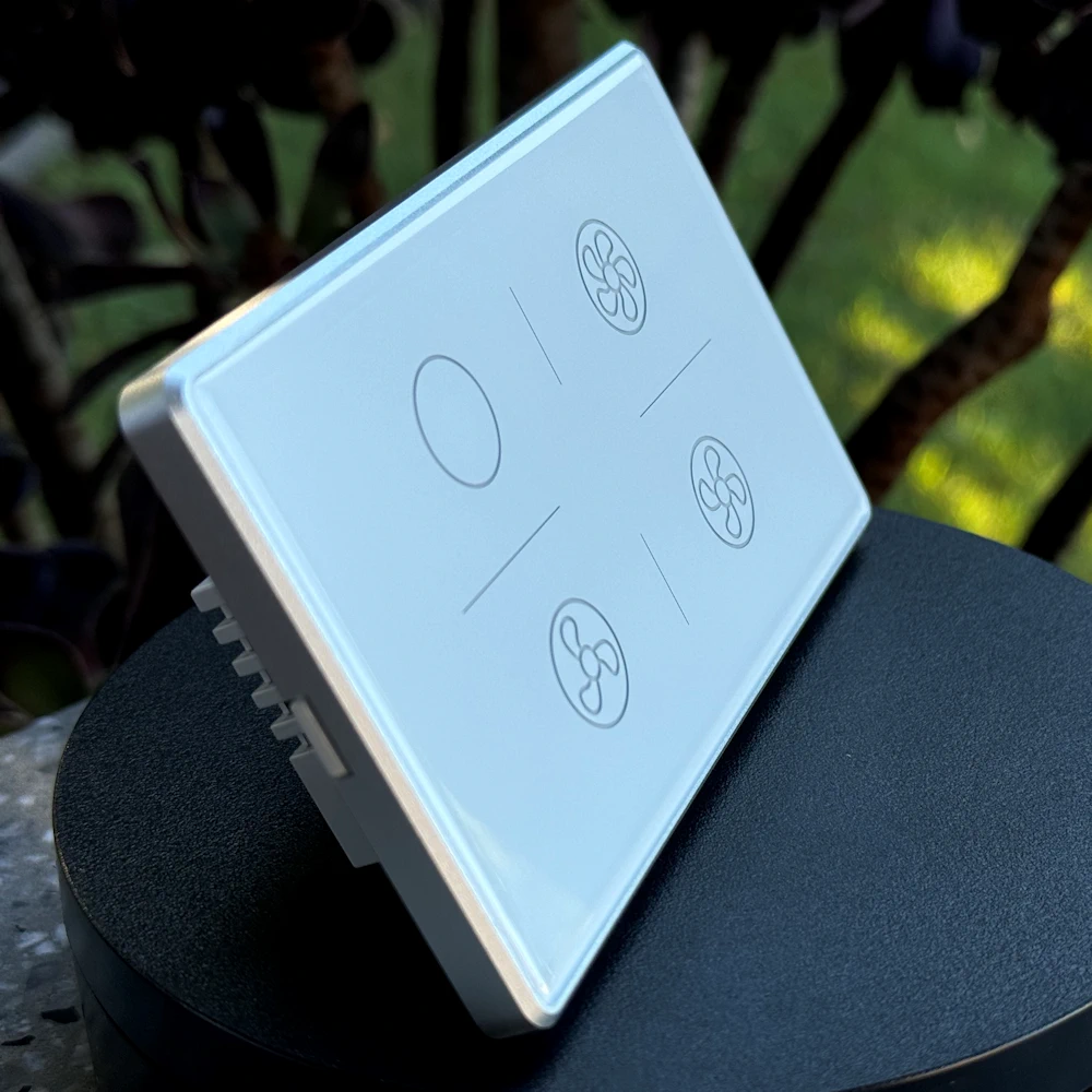 EyZEE® white glass switch with polished edge